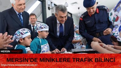 Mersin’de Trafik Parkı’nda düzenlenen etkinlikte çocuklara uygulamalı trafik eğitimi verildi,